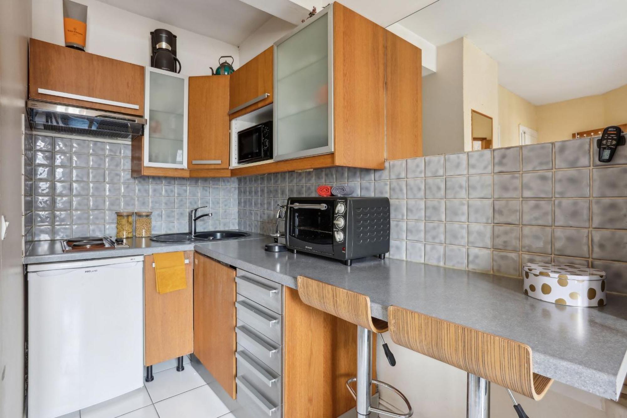 Eiffel Tower & Faubourg - 1Br - Cityapartmentstay París Exterior foto